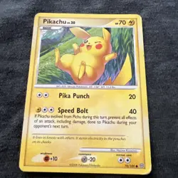 Pokemon Pikachu 70/100 Diamond & Pearl Stormfront MP - Image 1