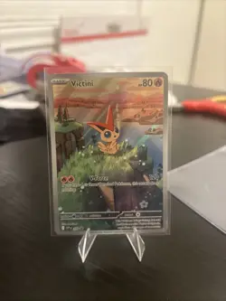 2025 POKEMON SVP EN-SV BLACK STAR PROMO #208 VICTINI Mint condition - Image 2