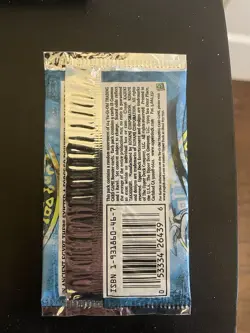 YuGiOh FACTORY SEALED Legend of Blue Eyes White Dragon Unlimited Booster Pack!! - Image 2
