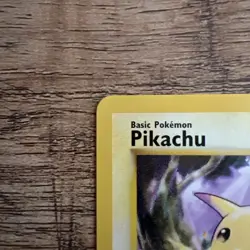 Pokemon TCG Base Set 58/102 Pikachu 1999-2000 UK 4th Print NM Condition Vintage - Image 2