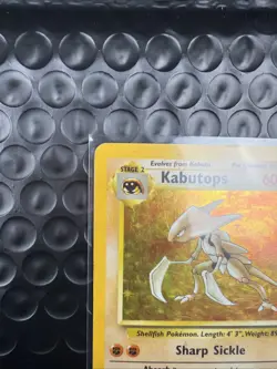 Pokemon TCG Kabutops Fossil 9 Holo Unlimited Holo Rare - MP - Image 2