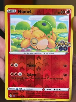 POKEMON NUMEL 013/078 PEELABLE DITTO REVERSE HOLOFOIL POKEMON GO NM CARD - Image 1