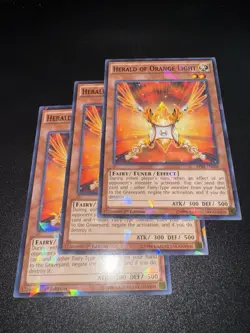 Herald of Orange Light (Shatterfoil) BP03-EN050 x1 - Image 1