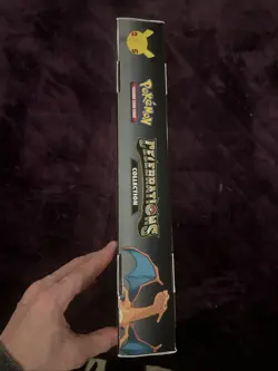 Pokemon TCG Celebrations Collection Lance's Charizard V Box 820650101625 - Image 5