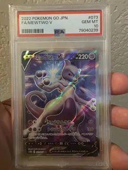 PSA 10 GEM MINT 2022 POKEMON GO JAPAN FA MEWTWO V #073 - Image 1