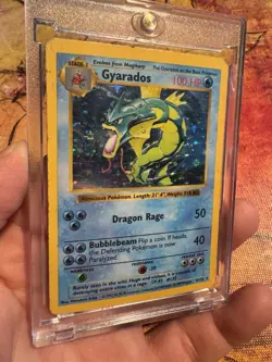 Shadowless Gyarados Holo Base Set | Vintage WOTC Pokemon | Gen 1 - Image 1