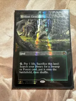 Verdant Catacombs (Borderless) (Dragonscale Foil) Special Guests Foil - Image 1