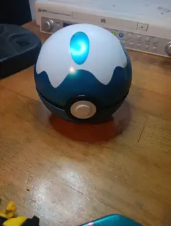 RARE EMPTY Pokemon Dive Ball Tin H19 Poke Ball - Image 1
