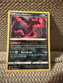 GALARIAN MOLTRES 093/203 POKEMON CARD (EVOLVING SKIES SET) HOLO - Image 1
