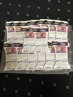 Pokemon TCG: Sword & Shield-Fusion Strike Sleeved Booster Pack (15x Packs) 820650809163 - Image 3