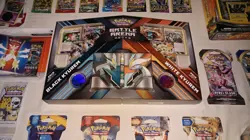 Pokemon TCG Black & White Battle Arena Decks Box w/ 4 Rare 2012 EX Cards In It + - Image 2