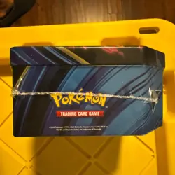 Pokemon TCG Galar Legend Zamazenta V Tin 2020 Thin w/ 5 Packs New Sealed - Image 3