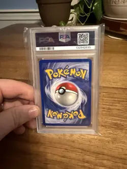 Pokemon Blaine's Moltres 1/132 Gym Heroes 1st Edition Holo 2000 PSA 8 - Image 2