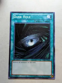 Yugioh - Dark Hole - YSKR-EN028 - Common - 1st Edition - VLP - Image 1