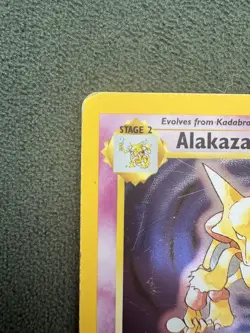 Pokemon TCG Alakazam *Base Set* 1/102 Unlimited, Vintage English Holo Rare - Image 2