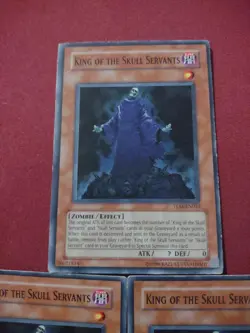 King of the Skull Servants TLM-EN032 The Lost Millennium Unlimited x3 - Image 2