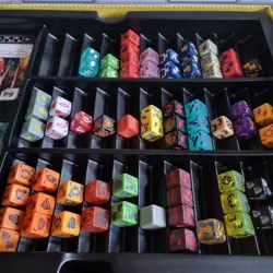 Marvel Uncanny X-Men Dice Masters Collector's Box with Cards and Dice - Image 4