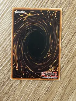 Yu-gi-oh Card - Left Leg of the Forbidden One - LOB-E098 - Ultra Rare LP - Image 2