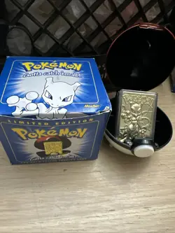 Vintage 1999 Burger King Mewtwo Pokemon 23K Gold Plated Card and Pokeball - Image 1