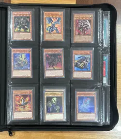 YuGiOh Lot of 740+ Cards including a Folder (Please Read) - Image 1
