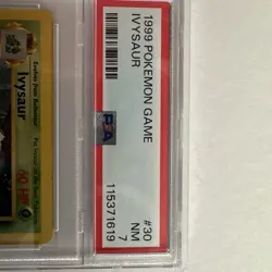 1999 Pokemon Ivysaur Card #30 NM PSA 7 - Image 3