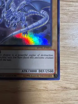 Yugioh Blue-Eyes White Dragon (UR) MVP1-ENSV4 DSoD Movie Pack - Image 4