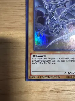 Yugioh Blue-Eyes White Dragon (UR) MVP1-ENSV4 DSoD Movie Pack - Image 5