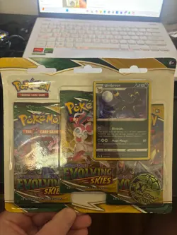 POKEMON EVOLVING SKIES 3-PACK Blister BOOSTER UMBREON PROMO SWORD SHIELD (NEW) - Image 1