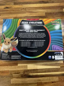 Pokemon Eevee Evolutions Premium Collection Card Game (290-85174) - Image 2