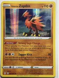 Galarian Zapdos Holo SWSH07: Evolving Skies 082/203 LP-NM Pokemon Card - Image 1
