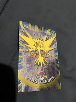 Zapdos #145 Pokemon Topps Chrome - Image 1