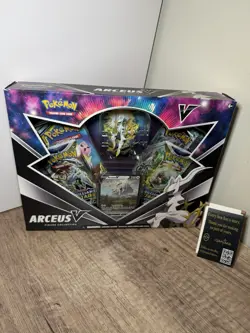 Pokemon TCG: Arceus V Figure Collection - NEW / Factory Sealed | Santana Selects - Image 1