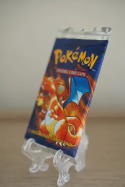 Pokemon TCG Base Set Unlimited Booster Pack Charizard Art WOTC Sealed - READ DES - Image 3