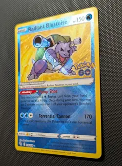 Radiant Blastoise 018/078 Pokemon GO Holo - Image 3
