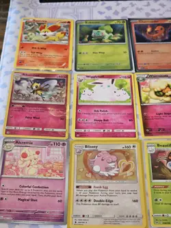 (21) Cute Pokemon TCG Mixed Card Lot. NM. Sun And Moon-Scarlet&Violet - Image 2