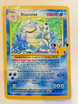 Blastoise 002/102 Base Set Holo Pokemon Card - Image 1