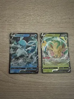 Pokemon Cards Glaceon Leafeon V Evolving Skies Holos Set With Bonus Gift - Image 1