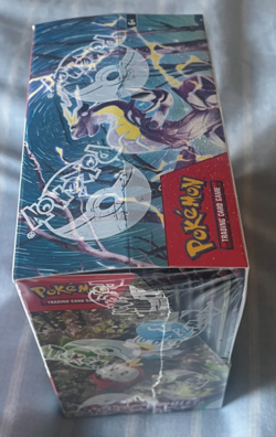 Pokemon Scarlet and Violet Base Set Booster Box, English, New and Sealed 820650863240 - Image 4