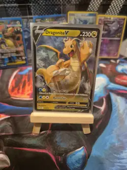 Dragonite V 049/078 Holo Pokemon GO Pokemon NM - Image 1