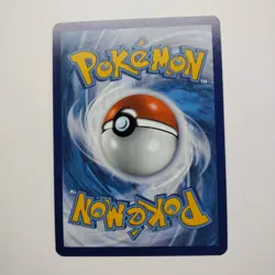 Pokemon Charmeleon 024/185 Vivid Voltage Reverse Holo NM - Image 2