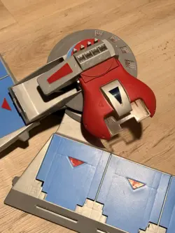 Yu-Gi-Oh Duel Disk Battle City Card Launcher 1996 Konami Takahashi - Image 2