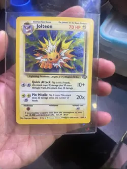 Jolteon 1st Edition Holo Rare Jungle 4/64 WOTC Vintage Pokemon - Image 3