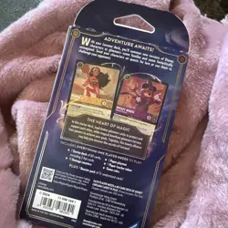 Disney Lorcana The First Chapter Starter Deck - Amber/Amethyst 4050368981691 - Image 2