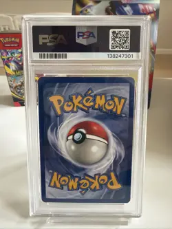 1999 POKEMON FOSSIL #2 ARTICUNO-HOLO PSA 7 - Image 2