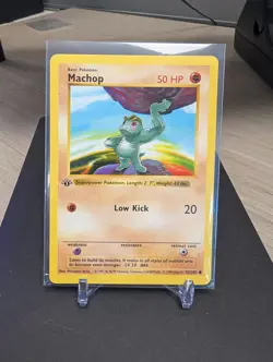 Machop 1st Edition Shadowless 1999 Pokemon Card Base Set 52/102 LP/NM - Image 1
