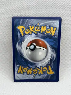 Pokemon TCG Hero's Medal Gold Secret Rare Card 201/185 Vivid Voltage NM - Image 2