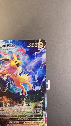 Pokemon TCG Sw&Sh Promo Jolteon Vmax NM - Image 3