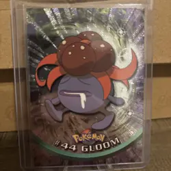 TOPPS Silver Foil Pokemon Card: Gloom 44, Textured with Sun Rays - Image 1