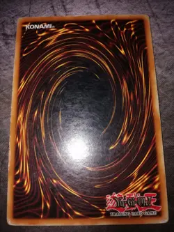 Yu-Gi-Oh! SDP-G001 Aufgegeben Ultra Rare 1st Ed - 1. Auflage - EX - - Image 2