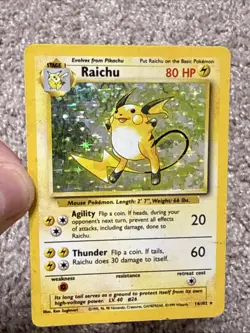 Pokemon Raichu 014/102 Base Set Holo - Image 2